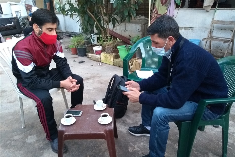 Trained Citizen Scientists conduct interviews in Karantina to better inform the recovery process (Photo: Ali Ghaddar, December 2020)